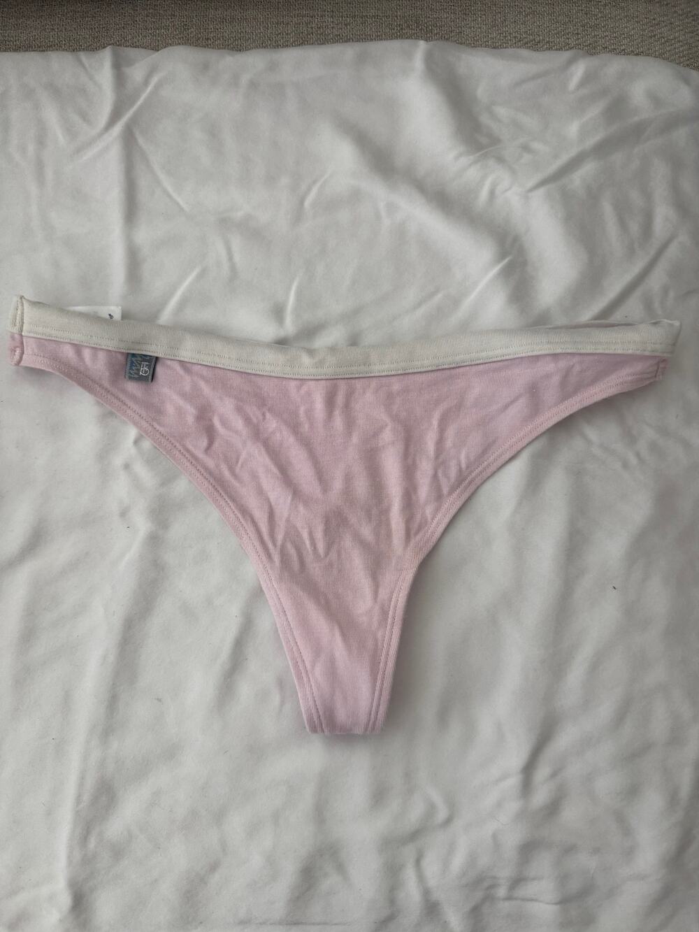 NWOT Barely There Pink Cotton Thong Panty Logo Waistband Low Rise Size M 6